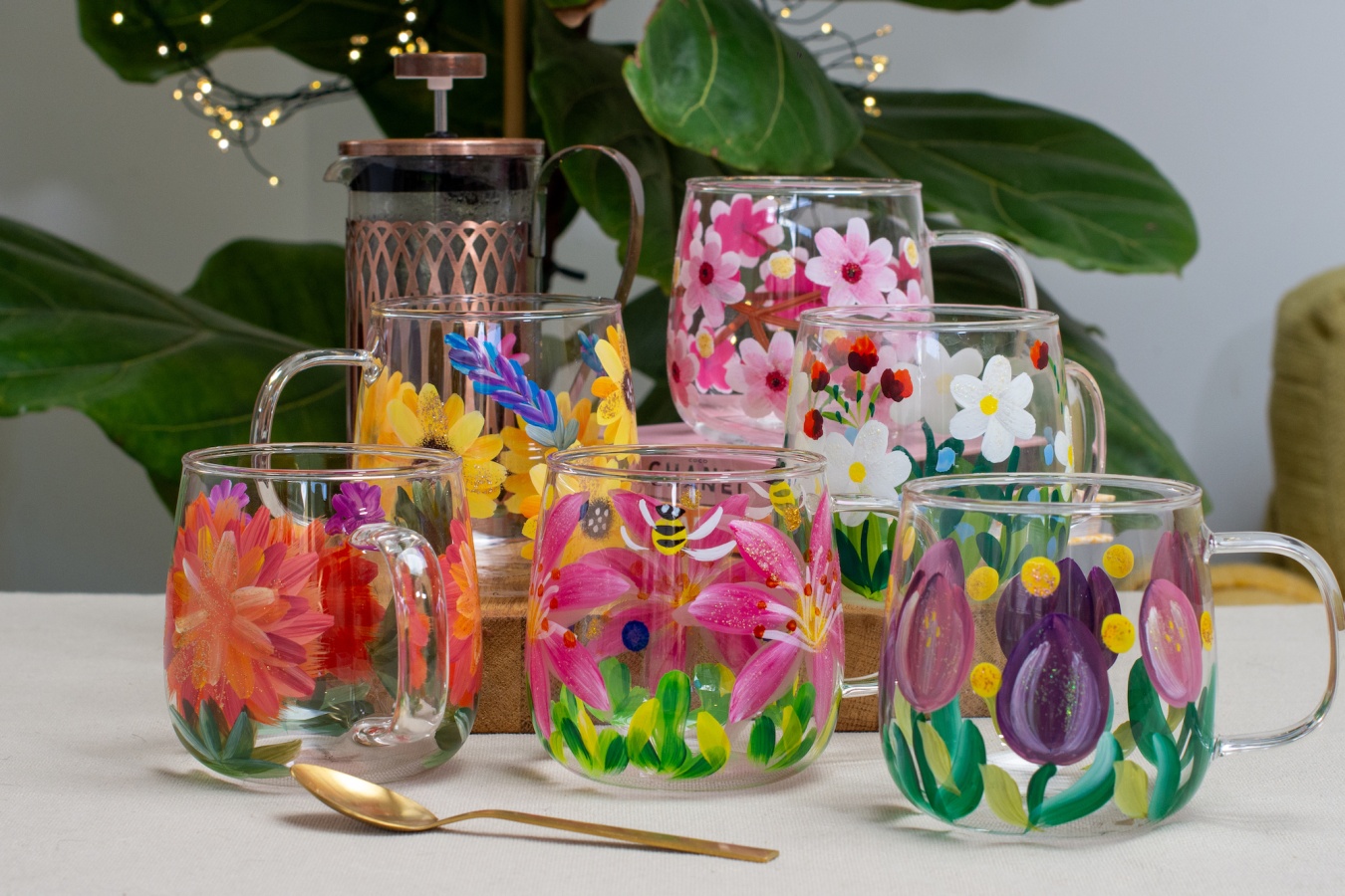 Pezzi unici dipinti a mano, per un po' d'estate anche in inverno